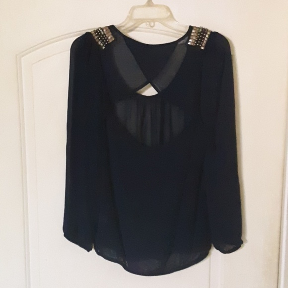 Charlotte Russe sheer long sleeved blouse - Picture 2 of 5
